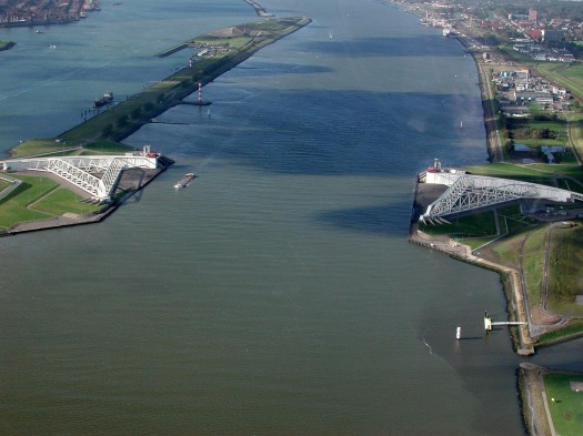 Nieuwe Waterweg_Stormvloedkering